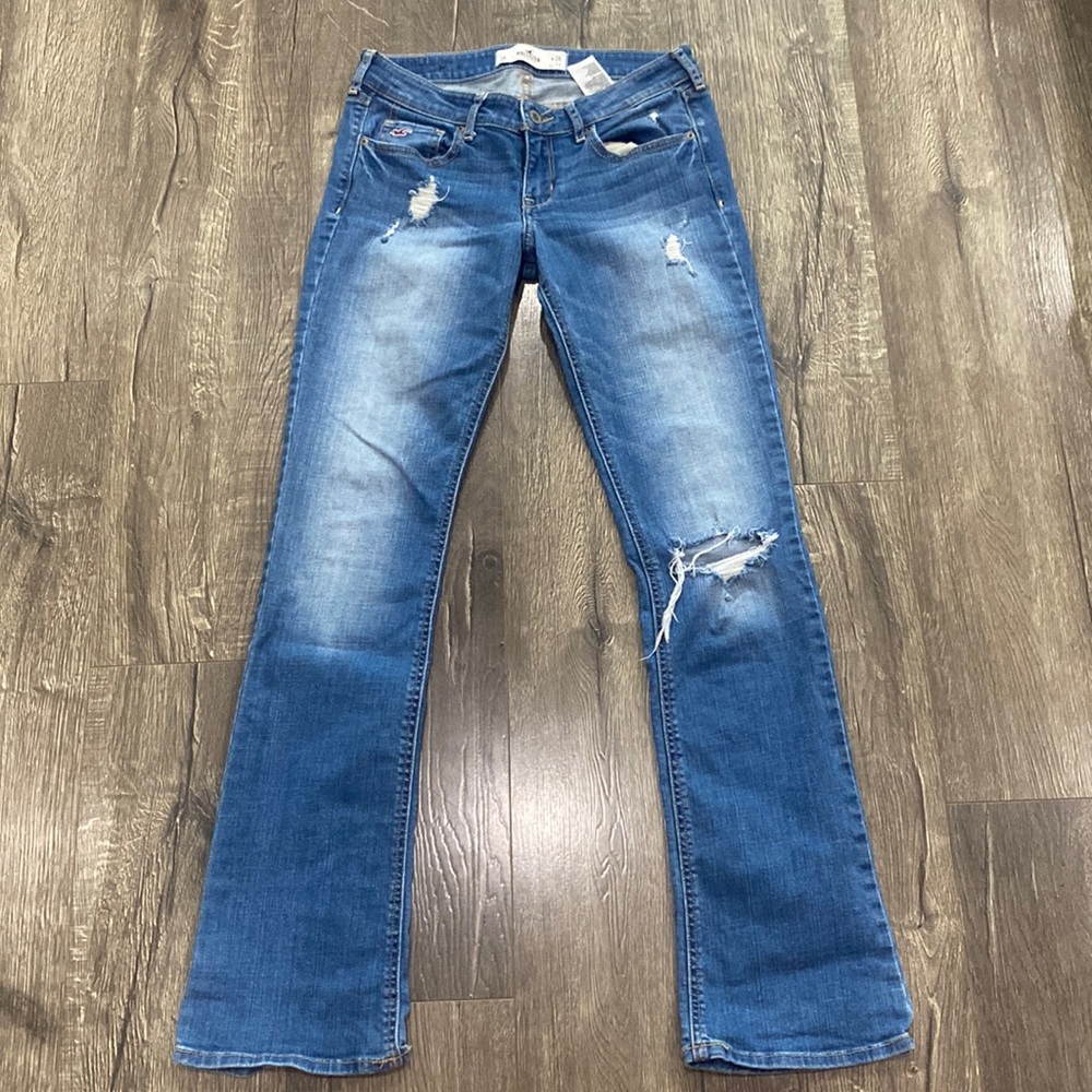 Hollister jeans blue. Distressed. Size 28, 33 length.